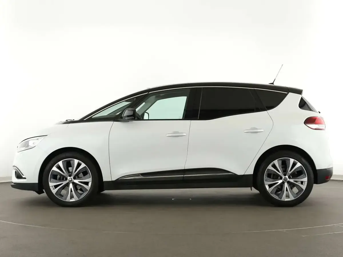 Occasion Renault Scenic E-Tech 116 ch (85 kW) 2017 Blanc Monospace