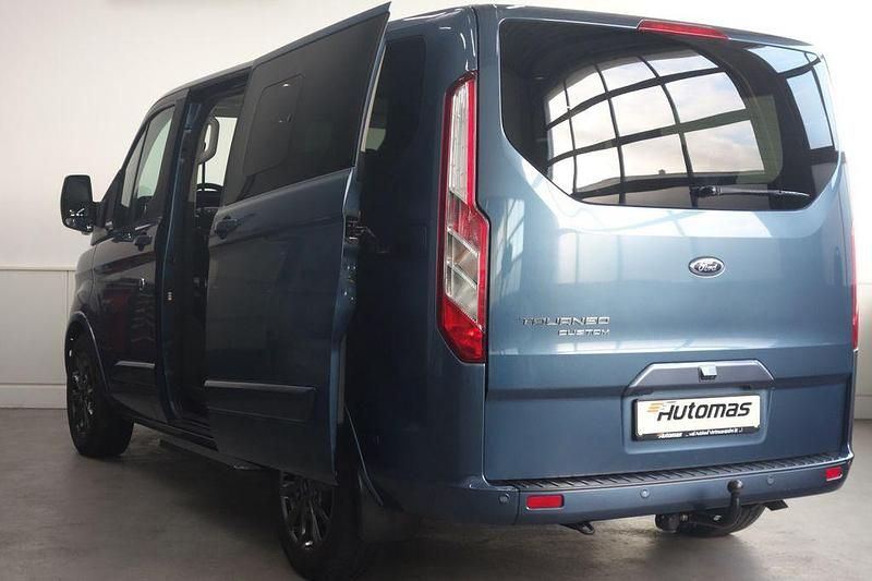 Gebraucht Ford Tourneo Titanium X 185 PS (136 kW) 2020 Blau Van / Kleinbus