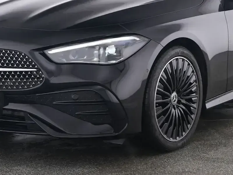 Gebraucht Mercedes CLE200 AMG line 204 PS (150 kW) 2025 Andere Coupé