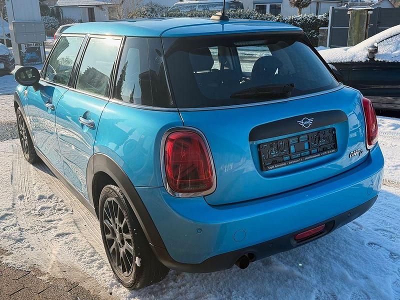 Gebraucht Mini One D Chili 95 PS (69 kW) 2018 Electric blue ii Kleinwagen
