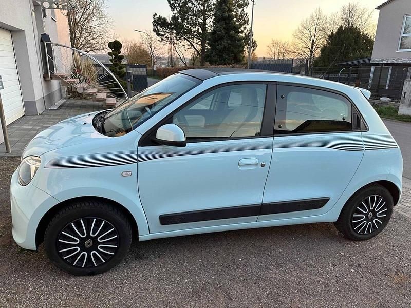 Gebraucht Renault Twingo Dynamique 90 PS (66 kW) 2015 Blau Kleinwagen