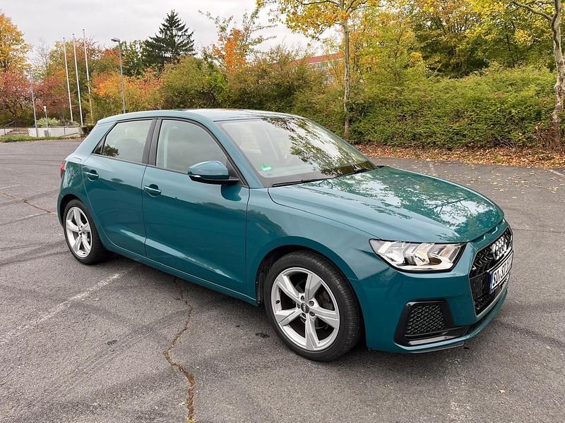 Grün Gebraucht 2020 Audi A1 Sportback Comfort Kleinwagen | 19.500 € (Guter Preis) - Bild 1/4