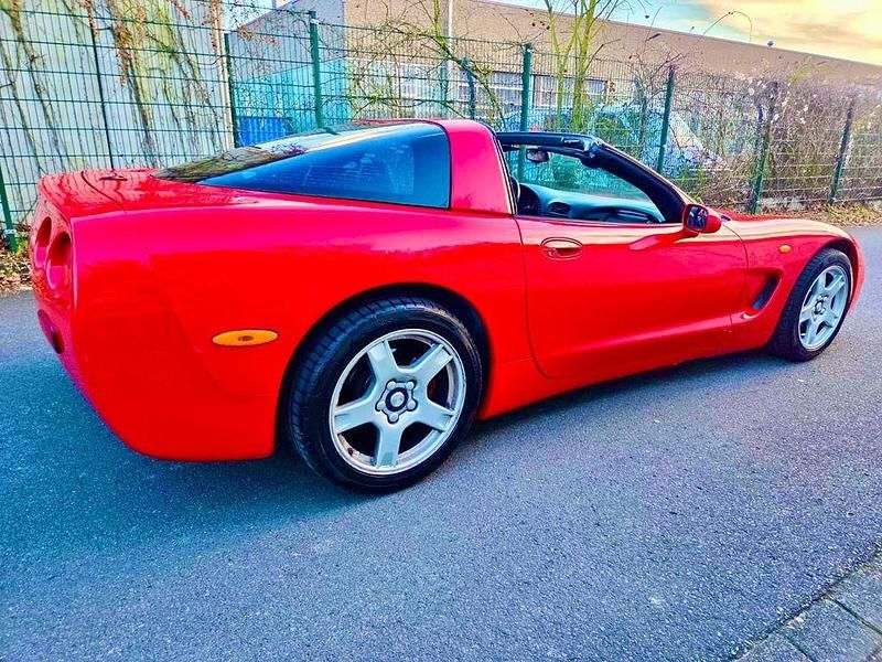 Gebraucht Corvette C5 344 PS (253 kW) 2002 Rot Cabrio