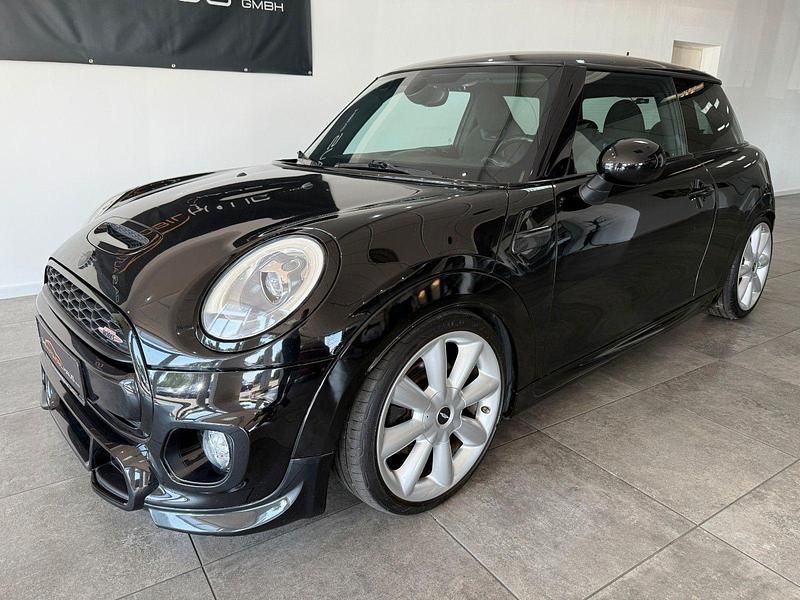 Midnight black Gebraucht 2015 Mini John Cooper Works Kleinwagen | 14.980 € (Teuer) - Bild 1/4
