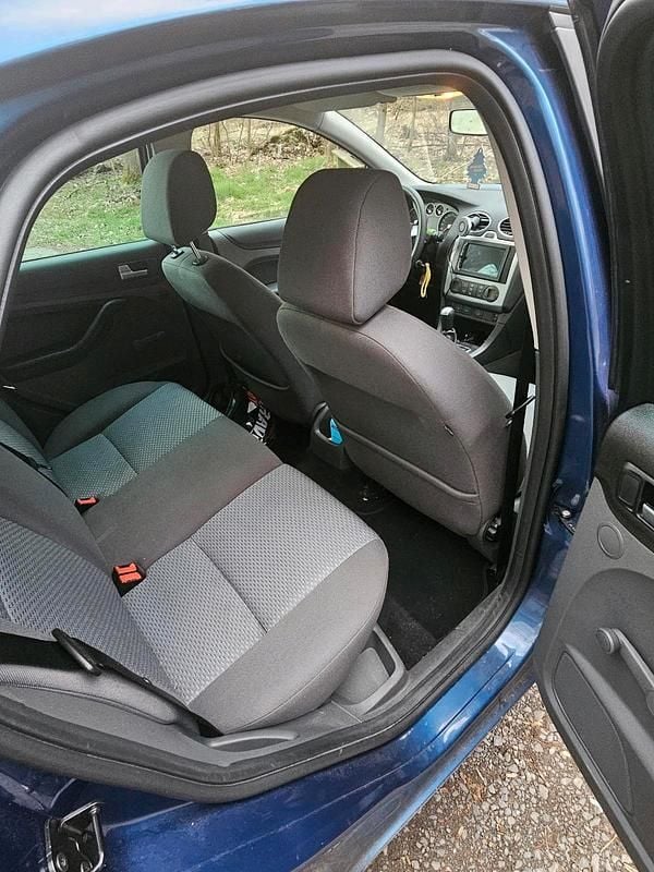 Second-hand Ford Focus 101 CP (74 kW) 2007 Berlinǎ