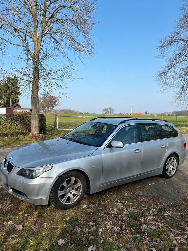 Usata BMW 525 192 CV (141 kW) 2004 Argento Station wagon