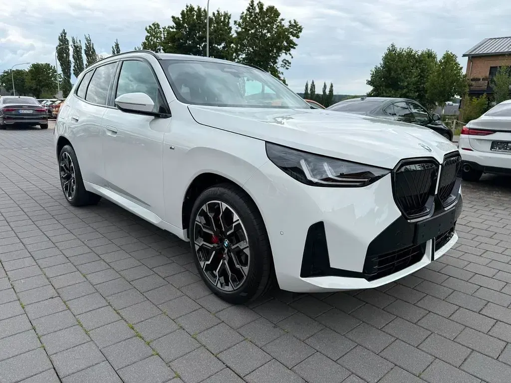 Gebraucht BMW X3 M Sport 303 PS (222 kW) 2026 Weiß SUV