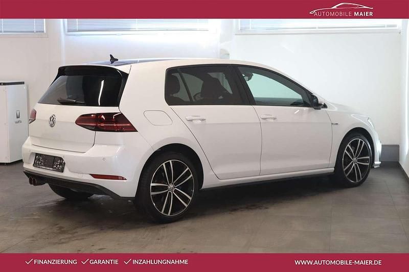 Gebraucht VW Golf VIII Edition 204 PS (150 kW) 2020 Oryxwhite perlmutteffekt Limousine