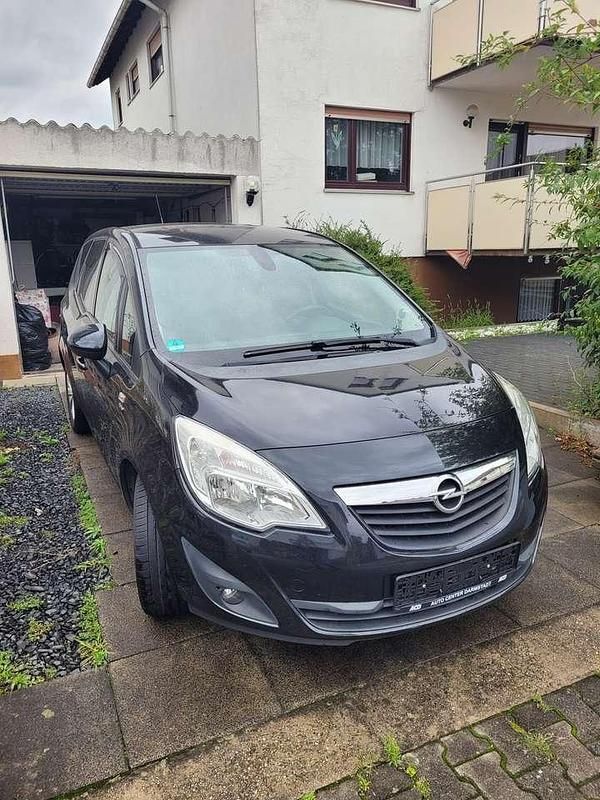 Schwarz Gebraucht 2014 Opel Meriva Active Van / Kleinbus | 4.400 € (Fairer Preis) - Bild 1/4