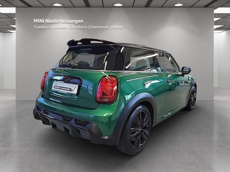 Gebraucht Mini Cooper 136 PS (100 kW) 2023 Grün Kleinwagen