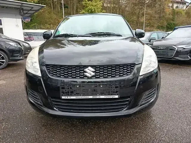 Gebraucht Suzuki Swift Club 94 PS (69 kW) 2012 Other Kleinwagen