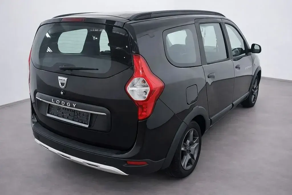 Gebraucht Dacia Lodgy Celebration 116 PS (85 kW) 2017 Schwarz Van / Kleinbus