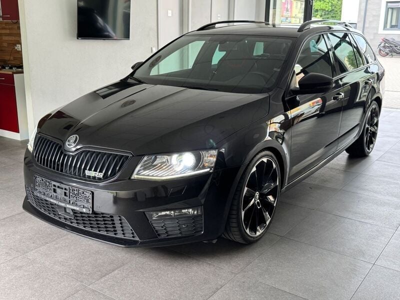 Schwarz Gebraucht 2015 Skoda Octavia RS Kombi | 10.950 € (Superpreis) - Bild 1/2