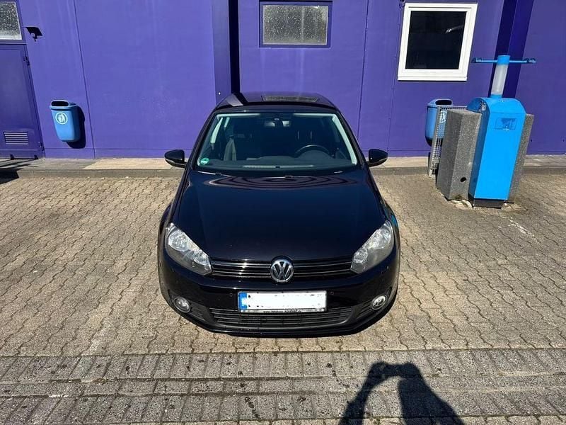 Gebraucht VW Golf VI Team 86 PS (63 kW) 2010 Schwarz Kleinwagen