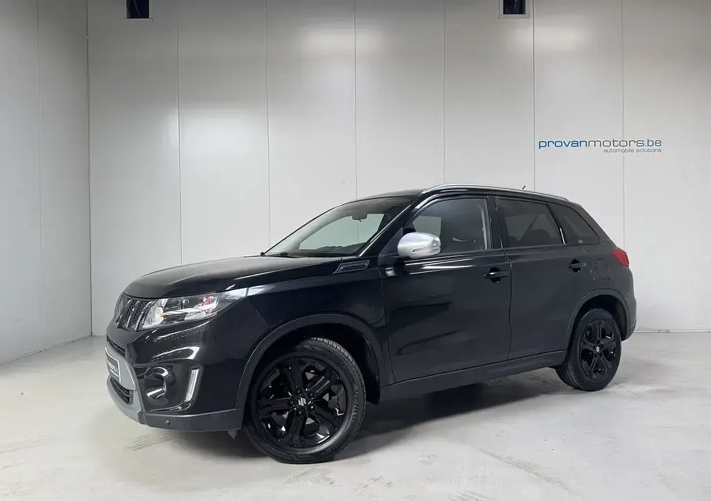 Gebraucht Suzuki Vitara 140 PS (102 kW) 2017 Schwarz SUV
