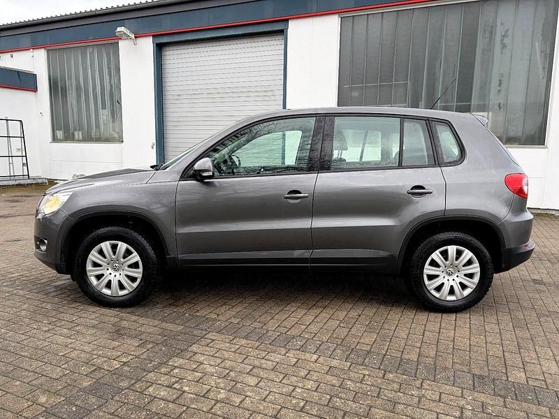 Gebraucht VW Tiguan 150 PS (110 kW) 2011 Grau SUV
