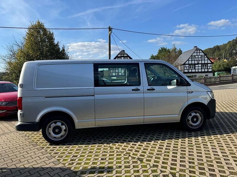 Gebraucht VW Transporter 179 PS (131 kW) 2017 Silber Van