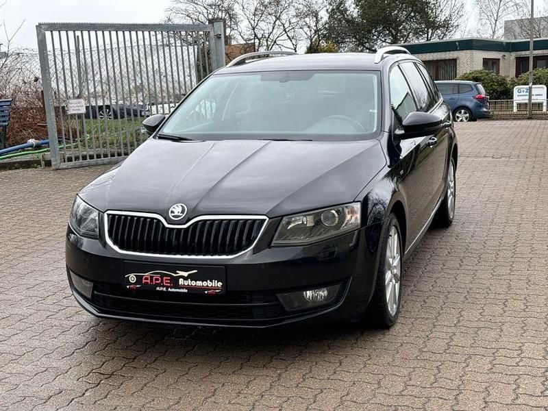 Gebraucht Skoda Octavia Joy 150 PS (110 kW) 2016 Schwarz Kleinwagen