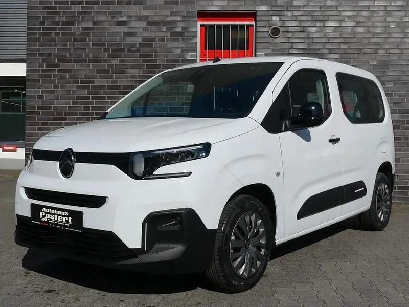 Ice white Neu 2025 Citroën Berlingo Van / Kleinbus | 25.480 € (Guter Preis) - Bild 1/4