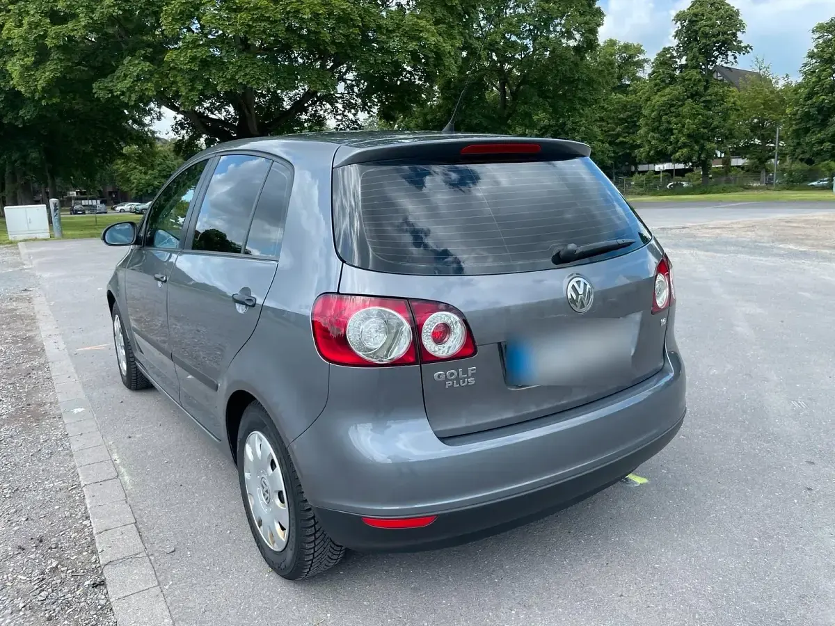 Gebraucht VW Golf Plus 102 PS (75 kW) 2007 Grau Van / Kleinbus