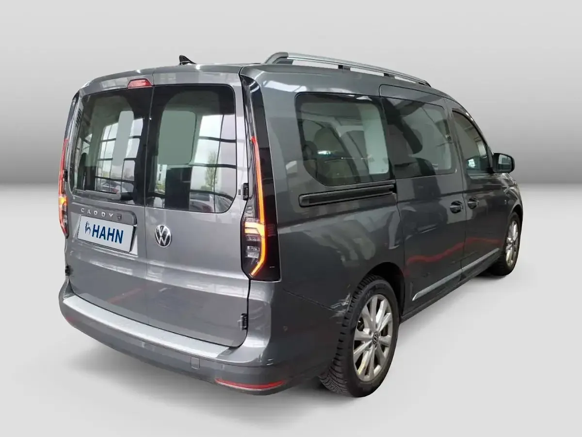 Gebraucht VW Caddy Maxi Style 122 PS (89 kW) 2021 Grau Van / Kleinbus