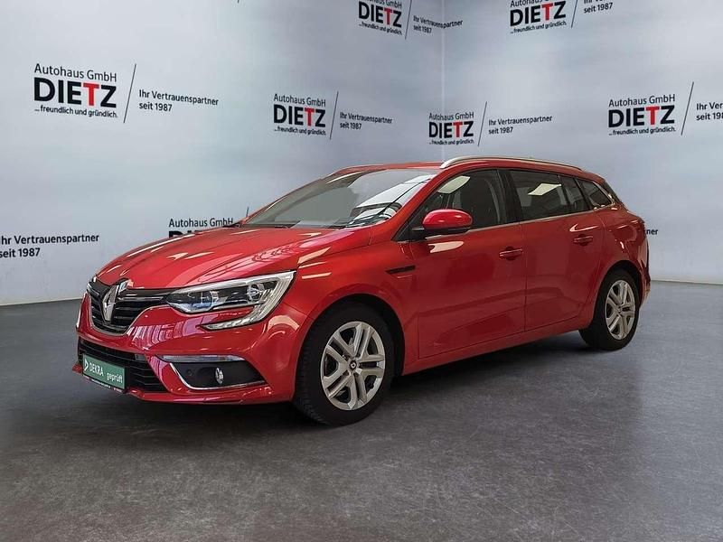 Gebraucht Renault Mégane GrandTour Business 132 PS (97 kW) 2017 Rot Kombi