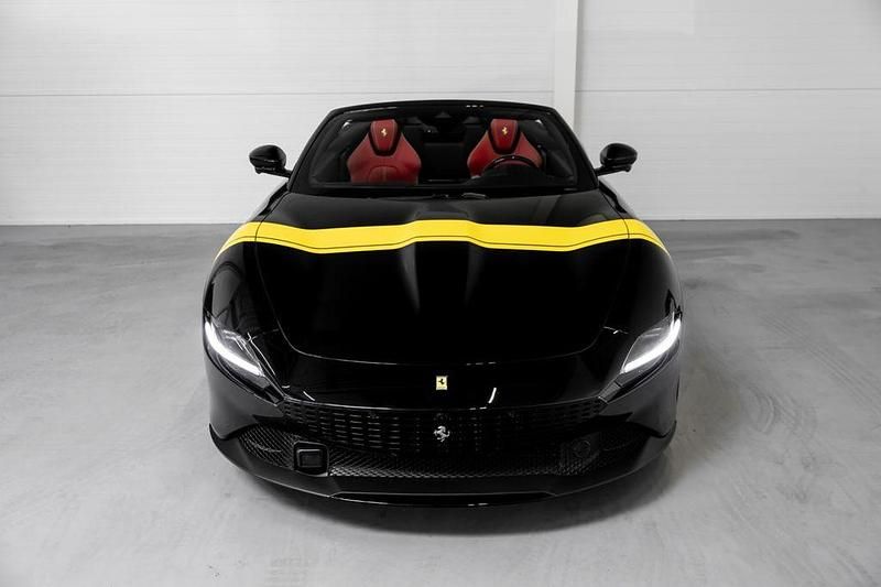 Neu Ferrari Roma 620 PS (456 kW) 2025 Schwarz Coupé