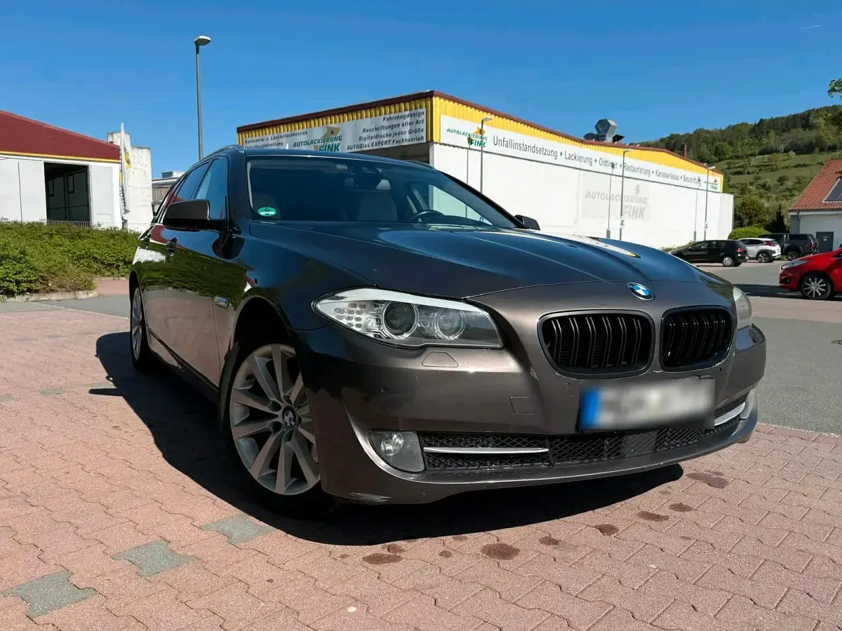 Second-hand BMW 525 218 CP (160 kW) 2013 Maro Break