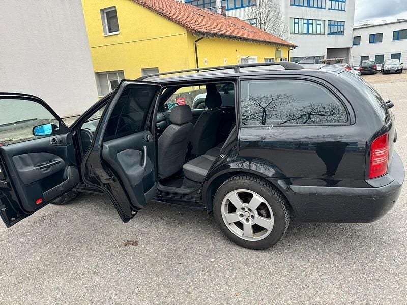 Gebraucht Skoda Octavia 116 PS (85 kW) 2003 Schwarz Kombi
