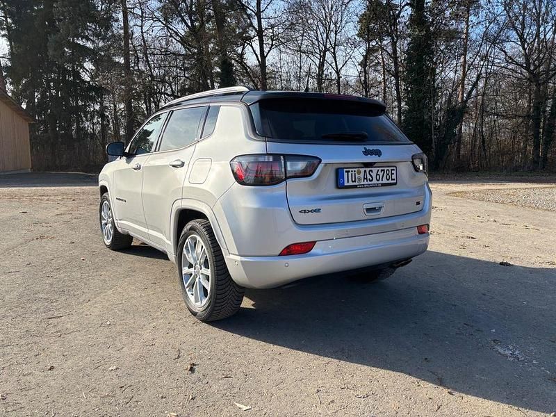 Silber Gebraucht 2021 Jeep Compass SUV | 21.400 € (Guter Preis) - Bild 1/4