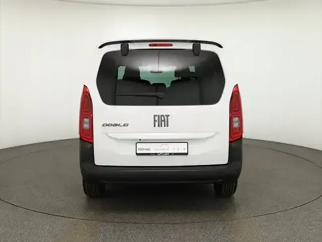 Neu Fiat Doblò 136 PS (100 kW) 2025 Weiß Van / Kleinbus