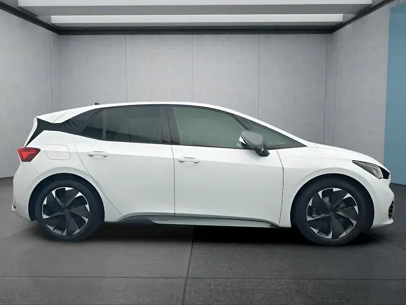 Gebraucht Cupra Born 169 kW (231 PS) 2025 Weiß Kleinwagen