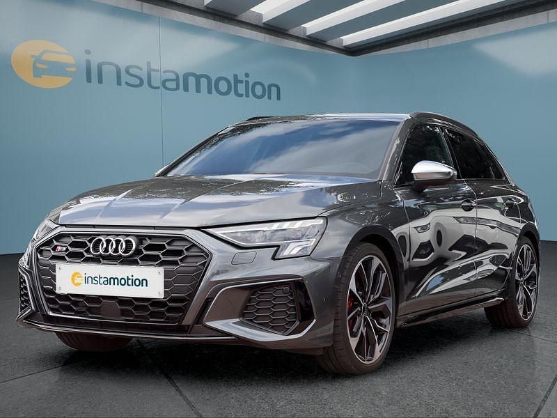 Grau Gebraucht 2024 Audi S3 Limousine | 40.749 € (Guter Preis) - Bild 1/4