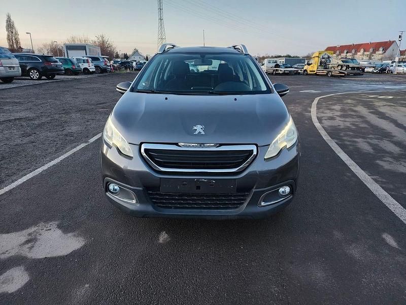 Gebraucht Peugeot 2008 Active 82 PS (60 kW) 2016 Grau SUV
