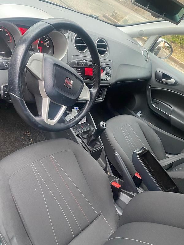 Gebraucht Seat Ibiza ST 80 PS (58 kW) 2011 Silber Kombi