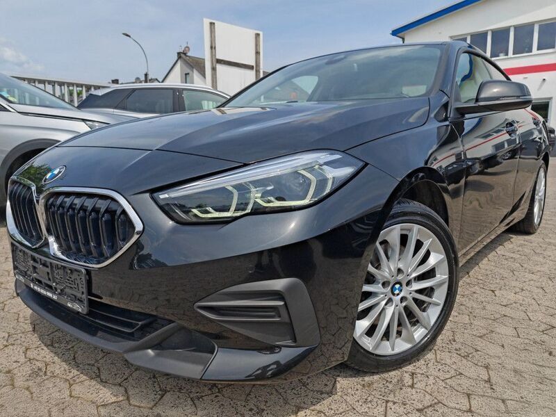 Schwarz Gebraucht 2021 BMW 216 Sport Line Coupé | 19.635 € (Fairer Preis) - Bild 1/4