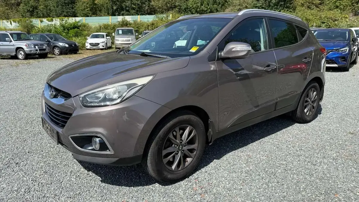 Gebraucht Hyundai ix35 Comfort 136 PS (100 kW) 2014 Braun SUV
