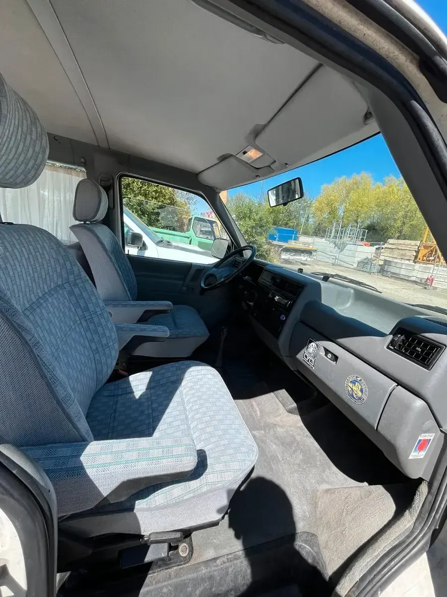 Używany VW T4 60 KM (44 kW) 1994 Biały Van