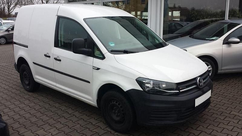 Gebraucht VW Caddy 122 PS (89 kW) 2016 Weiß Van / Kleinbus