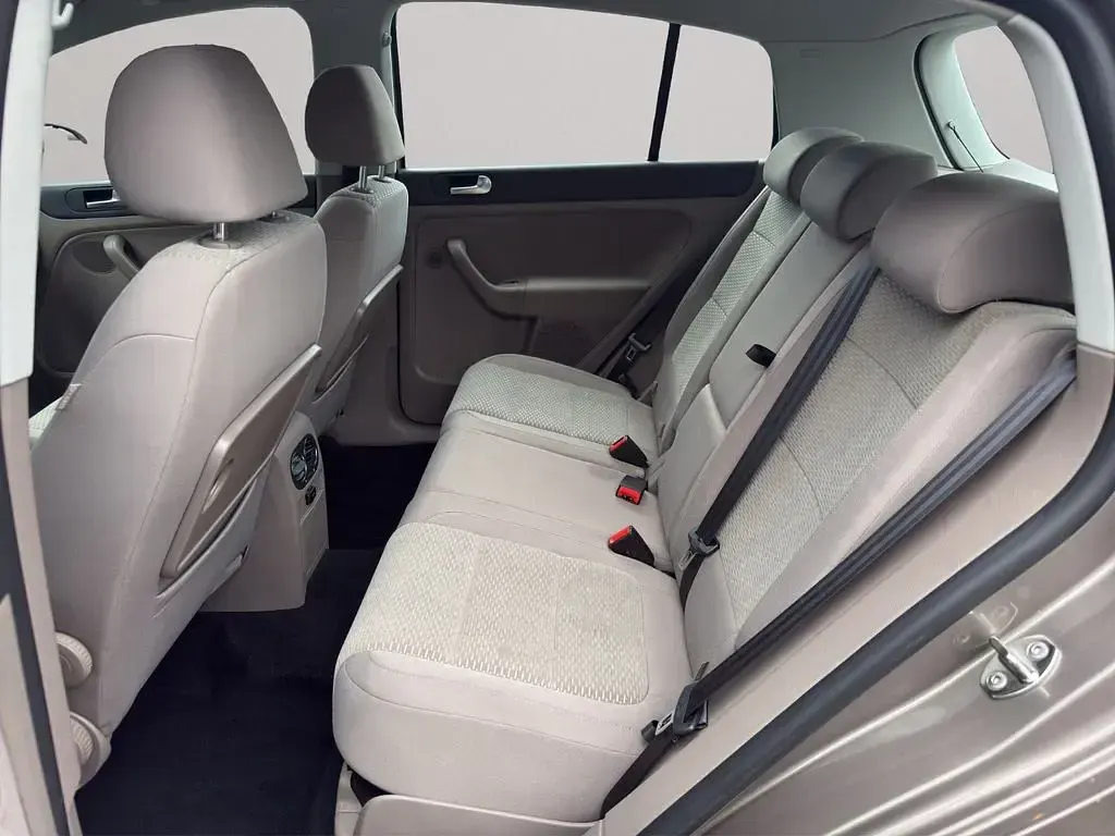 Gebraucht VW Golf VI Comfortline 122 PS (89 kW) 2011 Braun Kleinwagen