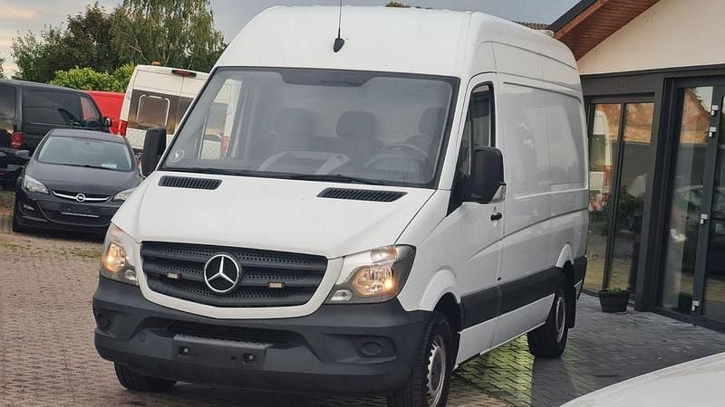 Gebraucht Mercedes Sprinter 163 PS (119 kW) 2017 Arktikweiss Van