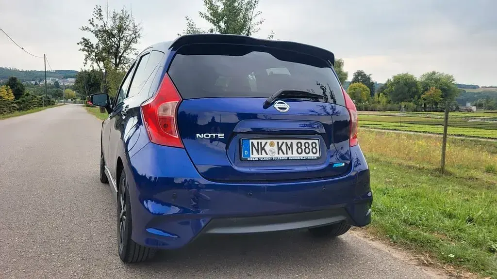 Gebraucht Nissan Note Black Edition 90 PS (66 kW) 2016 Blau Kleinwagen