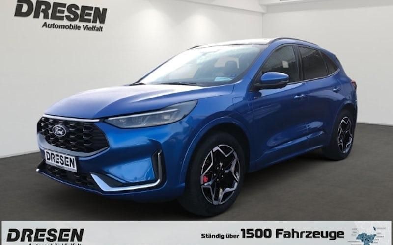 Gebraucht Ford Kuga ST-Line 243 PS (178 kW) 2024 Blau SUV