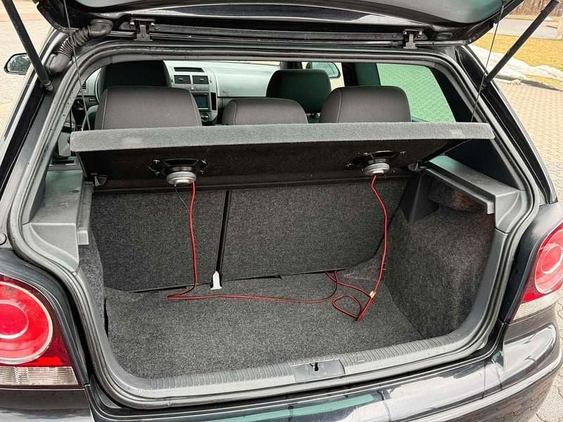 Second-hand VW Polo Black Edition 60 CP (44 kW) 2009 Negru Hatchback