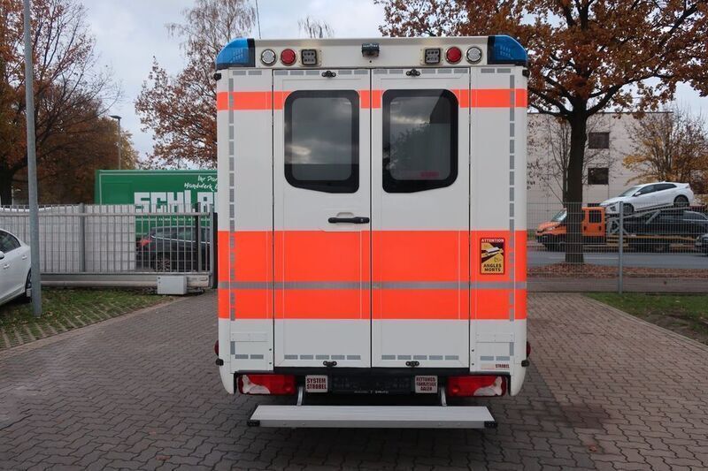 Gebraucht Mercedes Sprinter 190 PS (139 kW) 2014 Weiß Van