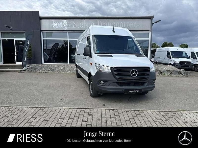 Arktikweiß Gebraucht 2022 Mercedes Sprinter Van | 29.714 € (Guter Preis) - Bild 1/4