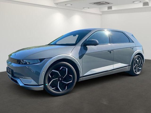 Grau (galactic grey) Gebraucht 2022 Hyundai Ioniq 5 SUV | 33.990 € (Etwas zu teuer) - Bild 1/4