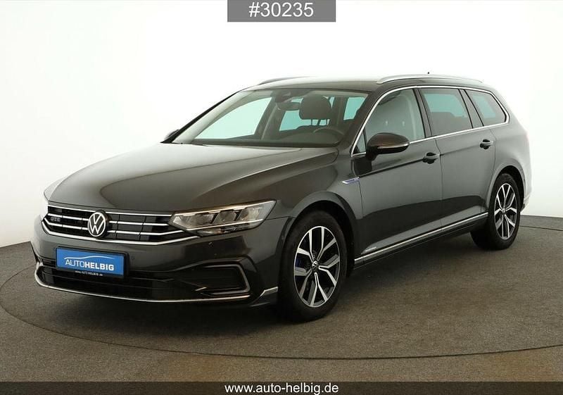 Grau Gebraucht 2021 VW Passat GTE Kombi | 19.890 € (Guter Preis) - Bild 1/4