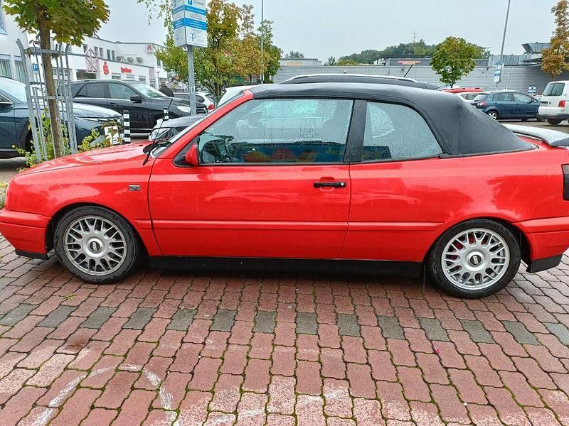 Gebraucht VW Golf Cabriolet Edition 90 PS (66 kW) 1995 Rot Cabrio