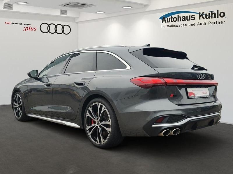 Gebraucht Audi S5 Ambiente 367 PS (269 kW) 2024 Daytonagrau perleffekt Kombi